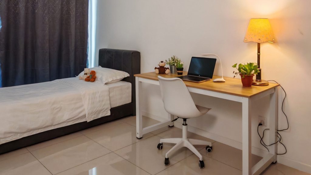 NDY_RoomD_02