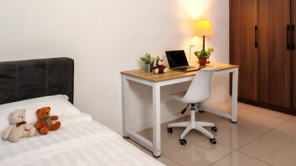 NDY_RoomD_04